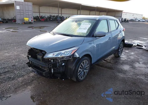 2022 Nissan Kicks Sv Xtronic Cvt z USA, uszkodzony, nr VIN 3N1CP5CV9NL514732